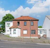 PHI AACHEN - Vierfamilienhaus mit zusätzlichem Ausbaupotenzial im beliebten Merkstein! - Herzogenrath
