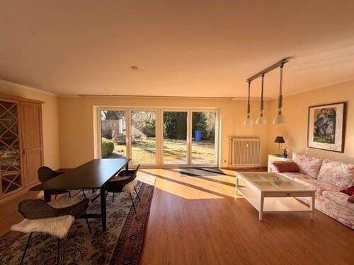 Blick zur Terrasse - 