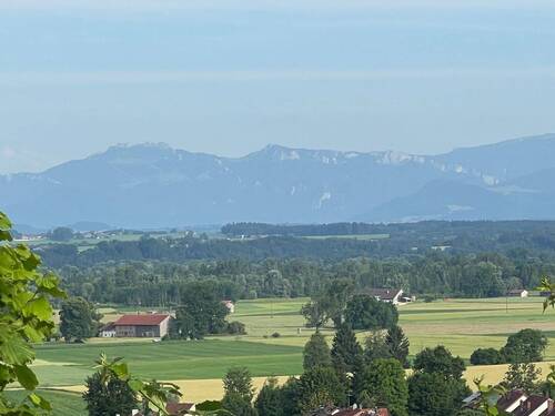 IMG_6252.JPG - Eine Seltenheit ein Grundstück mit traumhaftem Weitblick über die bayerische Bergkulisse