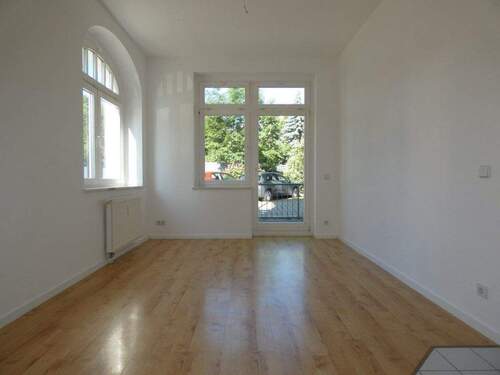 Wohnzimmer - 1 Zimmer Etagenwohnung in Zwickau