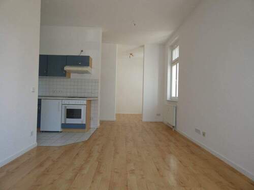 Wohnzimmer - Etagenwohnung mit 35,00 m² in Zwickau zur Miete