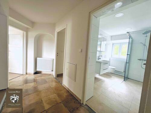 Flur_EG - Mehrfamilienhaus, Wohnhaus mit 260,00 m&sup2; in Gars am Inn zum Kaufen