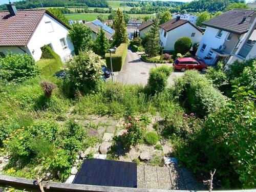 Blick in den Garten - 5 Zimmer Einfamilienhaus zum Kaufen in Holzgerlingen