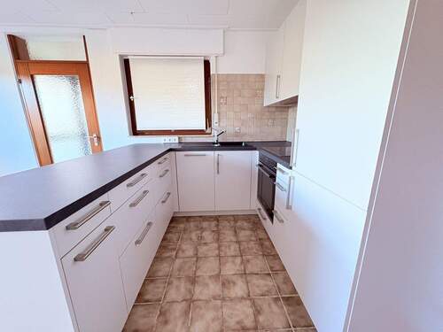 Küche Einliegerwohnung - Einfamilienhaus mit 212,00 m&sup2; in Holzgerlingen zum Kaufen