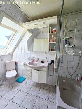 Dachgeschoss-Badezimmer - 