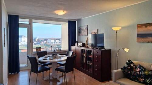Richtung Balkon - 