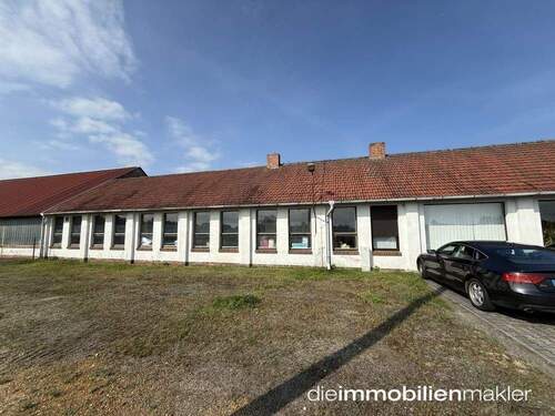 Gebäudeansicht - Halle zum Kaufen in Doberlug-Kirchhain