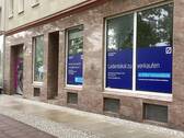 Ladeneingang mit Möglichkeit zum Freisitz - 4 Zimmer Gewerbeobjekt (Büro, Produktion, Verkauf) zum Kaufen in Leipzig