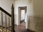 Eingang durch Treppenhaus - 