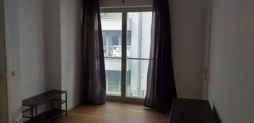 Wohnzimmer - 2 Zimmer Etagenwohnung in Berlin