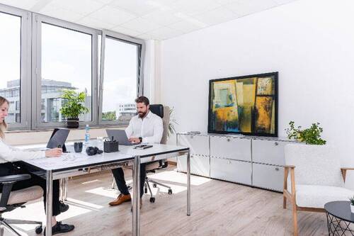 Büroraum - Top ausgestatteter Coworking-Fix-Desk in Hannover Süd, flexibel und verfügbar