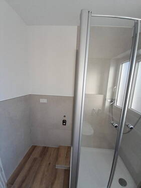 Bad: Platz für Waschmaschine - 