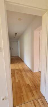 Flur - 2 Zimmer Etagenwohnung in Lörrach