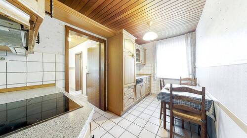 Küche - 7 Zimmer Einfamilienhaus zum Kaufen in Werlte / Wehm
