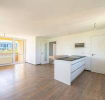 AIGNER - Sommerbalkon & Wintergarten: Schöne, renovierte Wohnung mit Blick ins Grüne - München Schwabing-Freimann AIGNER - Sommerbalkon & Wintergarten: Schöne, renovierte Wohnung mit Blick ins Grüne - München Schwabing-Freimann
