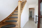 Eingangsbereich + Treppe - 