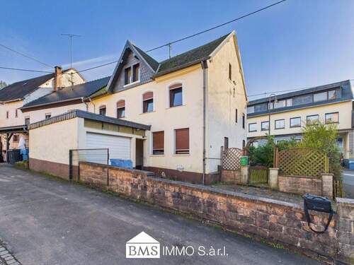 Bild 1 - Sanierungswürdiges Haus in Seffern mit 4 Schlafzimmern