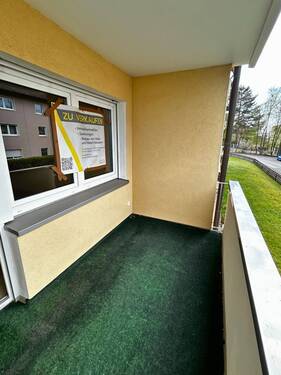 Loggia - 3 Zimmer Etagenwohnung zum Kaufen in Herzogenaurach