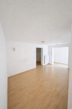 Esszimmer - 4 Zimmer Etagenwohnung zur Miete in Rosenheim