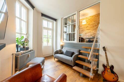 Wohnbereich - 2 Zimmer Etagenwohnung in München