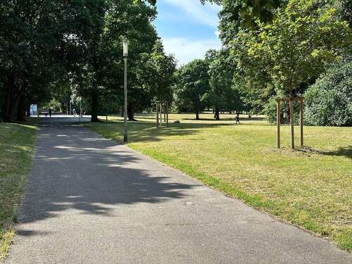 NAHERHOLUNG AM LUITPOLDHAIN - 