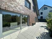 Terrasse - Einfamilienhaus mit 195,30 m&sup2; in Korschenbroich zum Kaufen