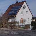 Sternenfels, Etzweg 11/1 - Sternenfels, renoviertes freistehendes Einfamilienhaus mit Ausbaupotenzial und großem Grundstück.