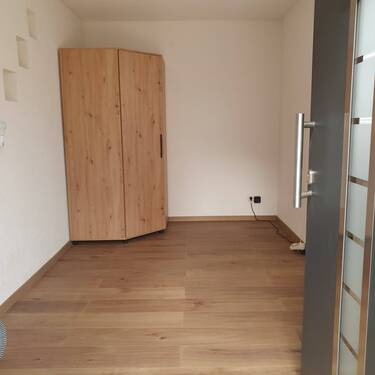Hausflur - Mehrfamilienhaus, Wohnhaus mit 110,00 m² in Sternenfels zum Kaufen
