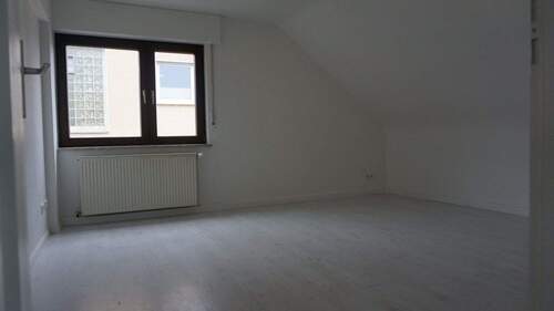 Das Wohnzimmer - Etagenwohnung mit 75,00 m&sup2; in Ettlingen zur Miete