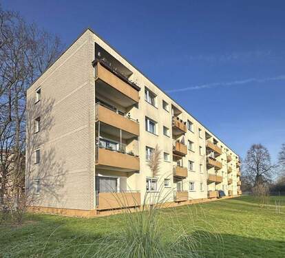 Ansicht Rückseite - 3 Zimmer Etagenwohnung zum Kaufen in Mönchengladbach