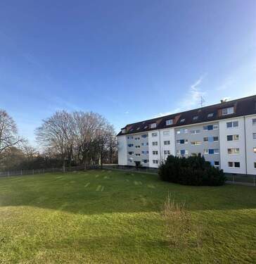 Blick von Loggia - 3 Zimmer Etagenwohnung in Mönchengladbach
