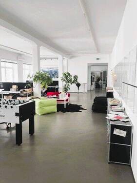 Schreibtischplatz - Heller Loft-Schreibtischplatz im Unterbilk - kreativ & flexibel arbeiten