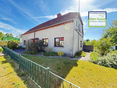 Einfamilienhaus mit viel Platz und fantastischem Grundstück - Einfamilienhaus mit viel potenzial und weitläufigem Grundstück