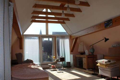 Fensterfront DG-Zimmer - 