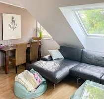 Sichere Mieteinnahmen in Berlin - Gepflegte DG-Wohnung mit Dachbodennutzung