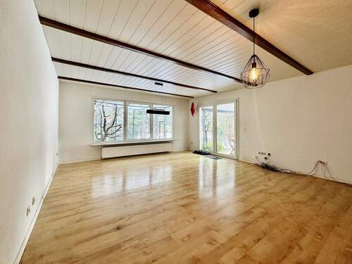 Wohn- und Essbereich - 4 Zimmer Doppelhaushälfte in Barmstedt