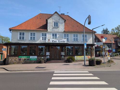 Hauptbild - Gasthaus & Hotel 'Zur Linde' in Hankensbüttel! (MA-1020-50)