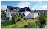 Titel Neu - Attraktive 4 ZKB Wohnung, ruhig und mit herrlichem Blick in Niestetal-Heiligenrode