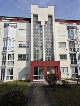 Eingang Objekt Innenhof - Wohnen am Main - Topwohnung - 262.500,00 EUR Kaufpreis, ca.  77,00 m² Wohnfläche