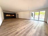 Wohn- Esszimmer mit Küche - 