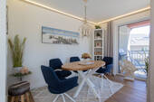 Lichtdurchfluteter Essbereich - 