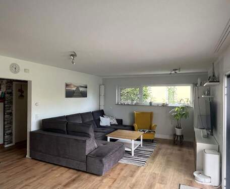 Wohnzimmer - Einfamilienhaus mit 126,00 m² in Bürstadt zum Kaufen