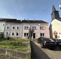 Attraktives Mehrfamilienhaus mit Entwicklungspotenzial - vier Wohneinheiten in zwei Gebäuden - Merzig / Fitten