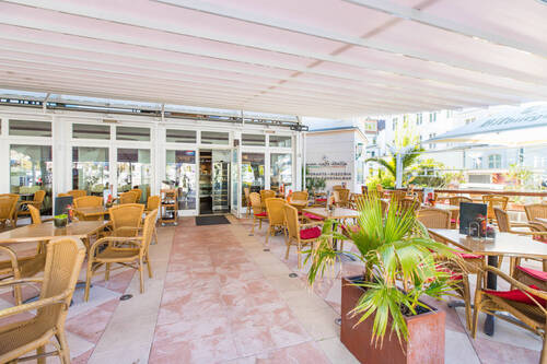 Restaurant im Erdgeschoss - 