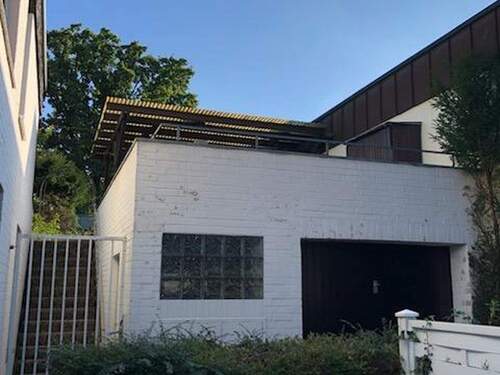 Garage u. Gartentreppe - 1 Zimmer Mehrfamilienhaus, Wohnhaus in Erkrath-Hochdahl