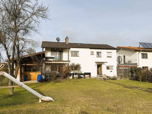Haus / Garten Südseite - Ein Zuhause zum Gestalten – für Familien, Gartenliebhaber und Handwerker
