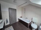 JENM5023.JPG - 