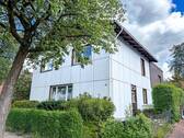 Außenansicht - Freistehendes Einfamilienhaus mit Garage in Kiel-Ellerbek