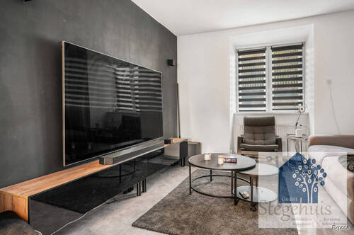 Wohnzimmer - 6 Zimmer Reihenmittelhaus zum Kaufen in Gronau (Westfalen)