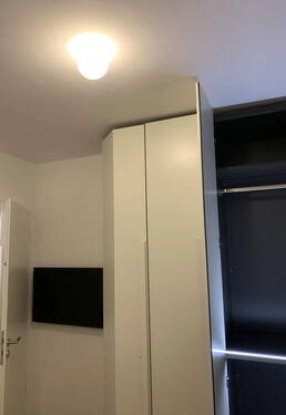 Schlafzimmer mit TV optional - 